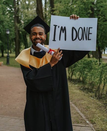 Купить диплом с занесением в реестр по низкой цене